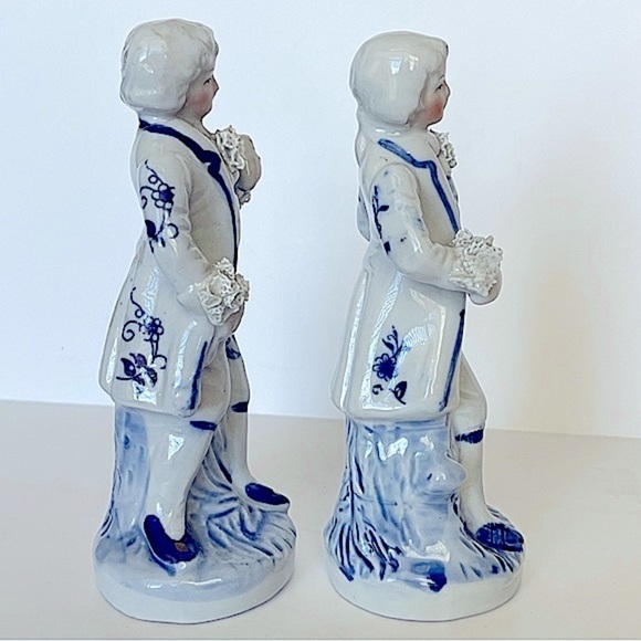 Porcelain Figures Colonial Victorian Men Blue White Gold Hand Painted Vintage - Picture 4 of 15